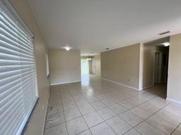 Picture of 3381 NW 212Th St, Miami Gardens, FL 33056