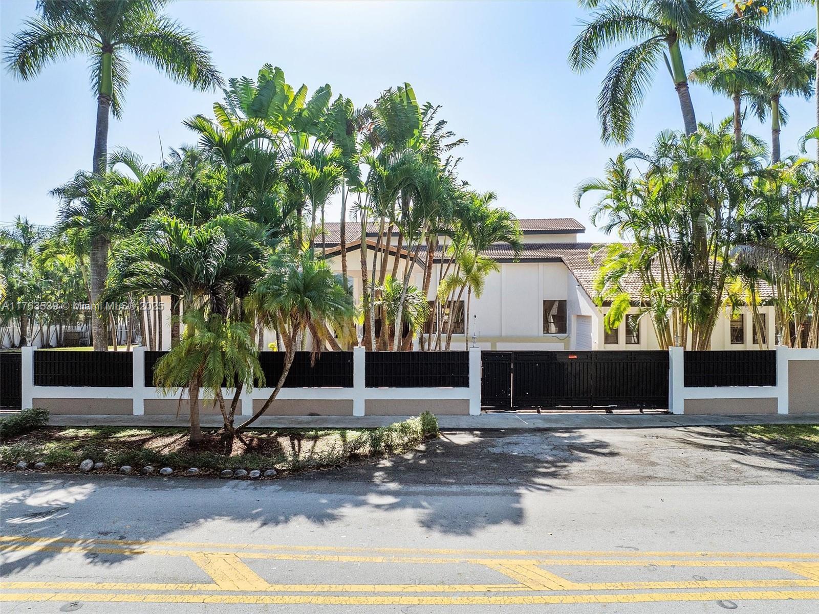 Picture of 7398 SW 176Th St, Palmetto Bay, FL 33157