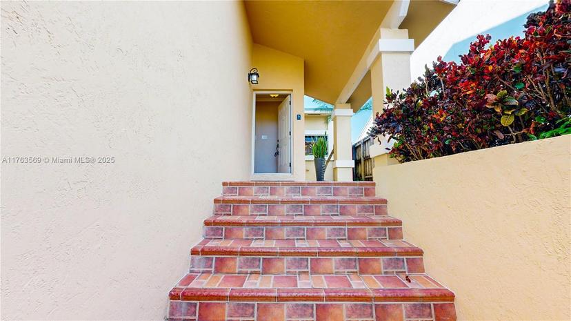Picture of 21664 SW 98Th Pl, Cutler Bay FL 33190