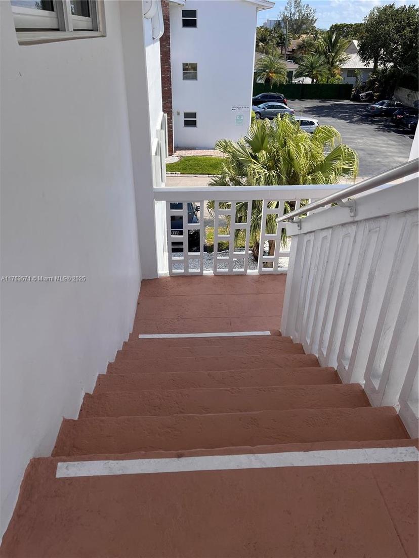 Picture of 228 Hibiscus Ave # 235, Lauderdale By The Sea FL 33308