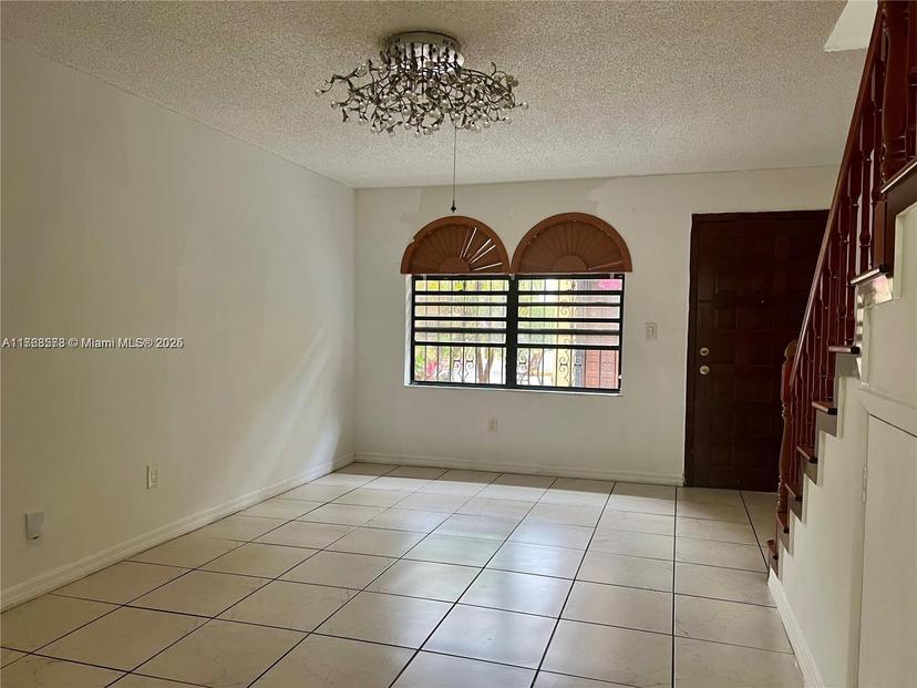 Picture of 918 SW 7Th Ave # 2, Miami FL 33130