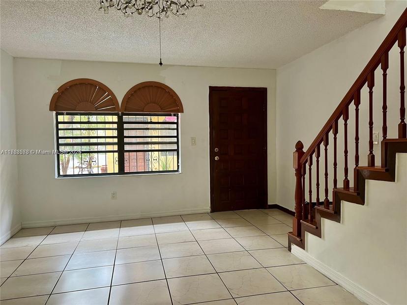 Picture of 918 SW 7Th Ave # 2, Miami FL 33130