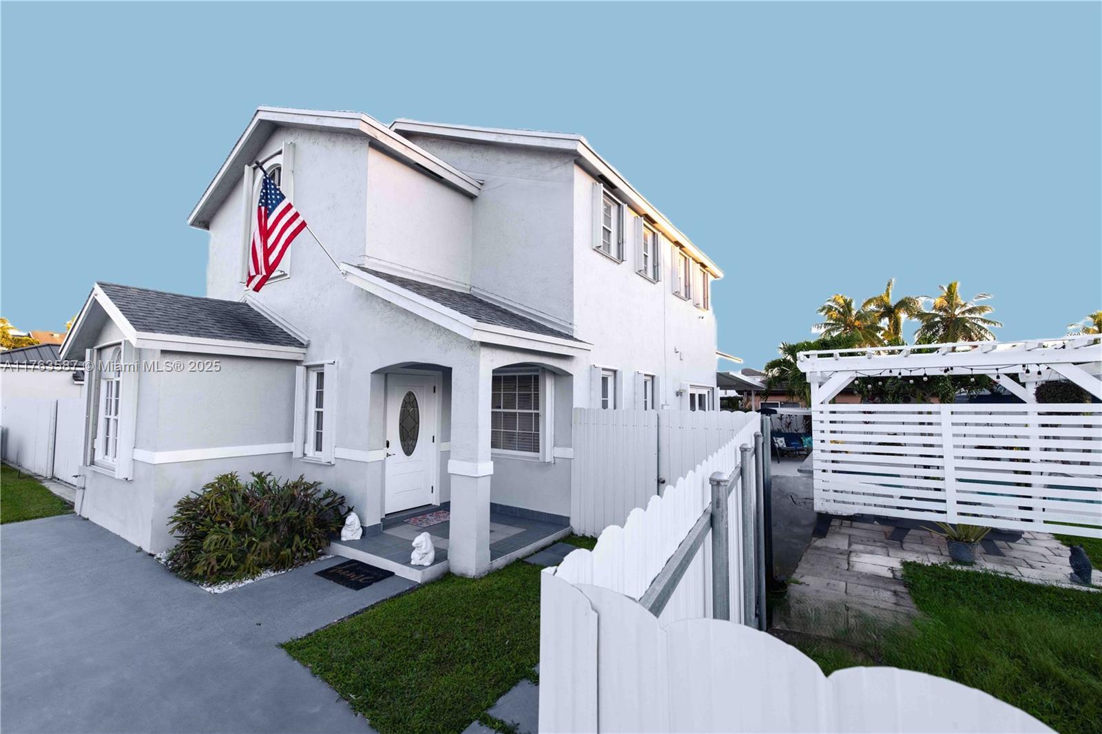 Picture of 14016 SW 160Th St, Miami, FL 33177