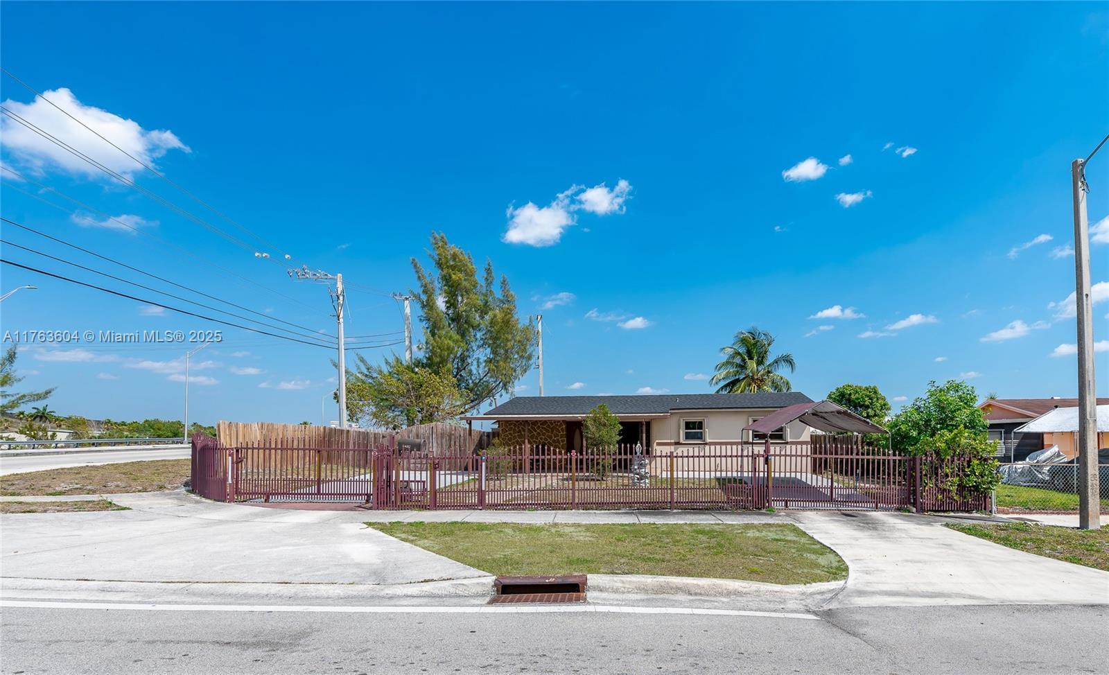 Picture of 4631 NW 207Th Dr, Miami Gardens, FL 33055