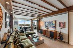 Picture of 10 Venetian Way # 1503, Miami Beach, FL 33139