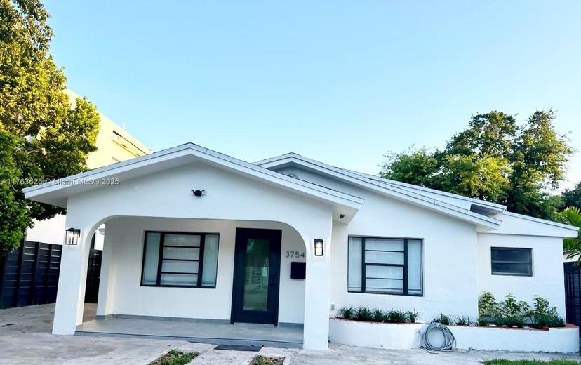 Picture of 3754 SW 27Th Ln, Miami FL 33134