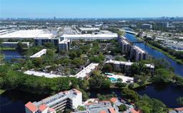 Picture of 2200 S Cypress Bend Dr # 604, Pompano Beach, FL 33069