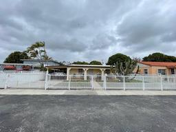 Picture of 261 E 37Th St, Hialeah, FL 33013