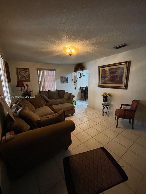 Picture of 261 E 37Th St, Hialeah FL 33013