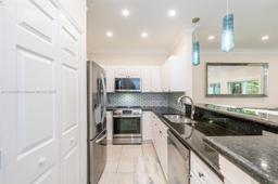 Picture of 1747 NE 4Th Ave # F2, Fort Lauderdale, FL 33305