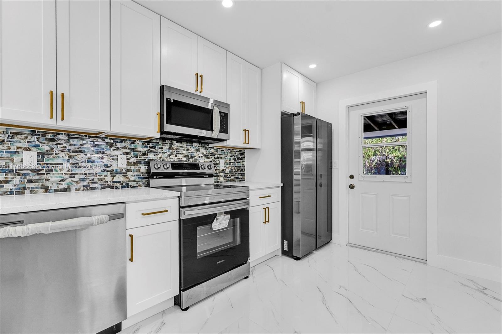 Picture of 3837 NE 16Th Ter, Pompano Beach, FL 33064
