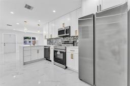 Picture of 3837 NE 16Th Ter, Pompano Beach, FL 33064