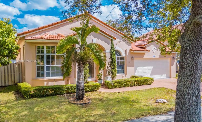Picture of 1063 NW 184Th Way, Pembroke Pines FL 33029