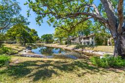 Picture of 3059 Carambola Circle S # 2033, Coconut Creek, FL 33066