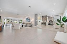 Picture of 14740 SW 83Rd Pl, Palmetto Bay, FL 33158