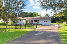 Picture of 13390 SW 26Th St, Davie, FL 33325