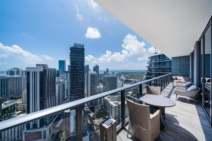 Picture of 801 S Miami Ave # 4802, Miami FL 33130