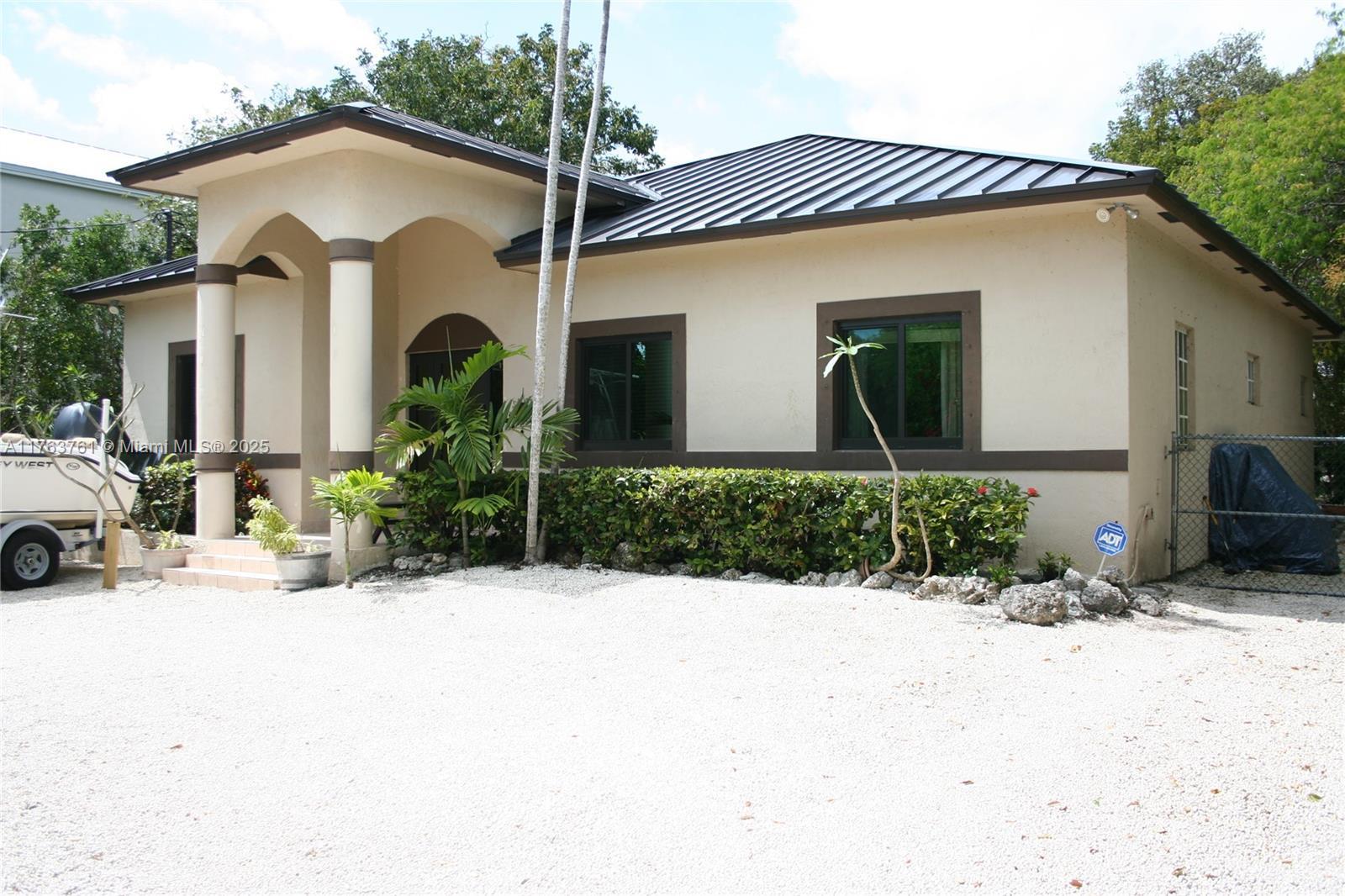 Picture of 6 Fishermans Trl, Key Largo, FL 33037