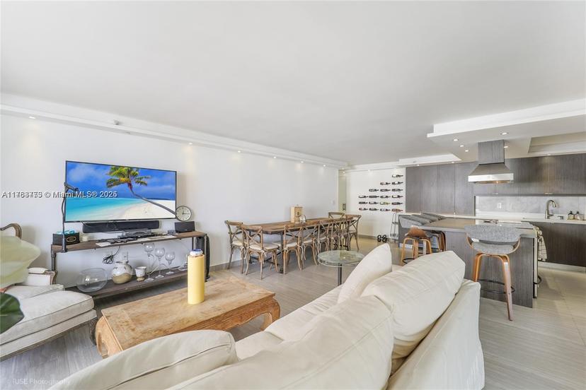 Picture of 1621 Collins Ave # 801, Miami Beach FL 33139