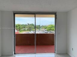 Picture of 13390 NE 7Th Ave # 308, North Miami, FL 33161