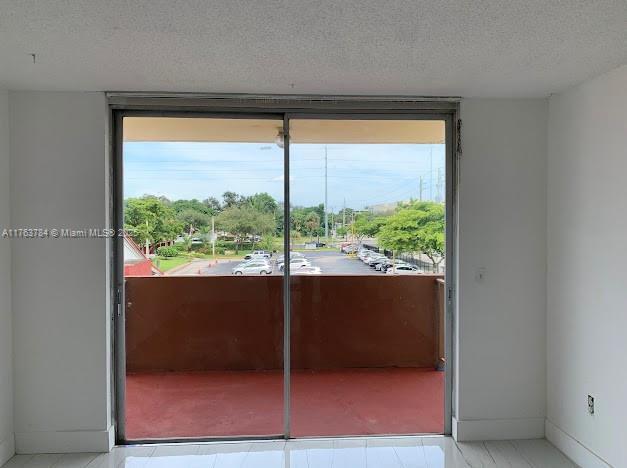 Picture of 13390 NE 7Th Ave # 308, North Miami FL 33161