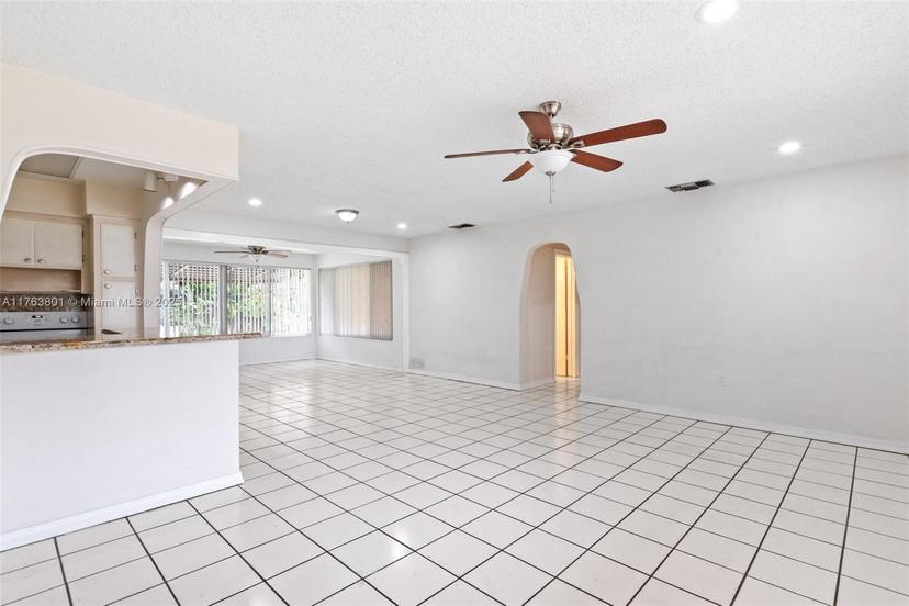 Picture of 8131 NW 12Th St, Pembroke Pines FL 33024