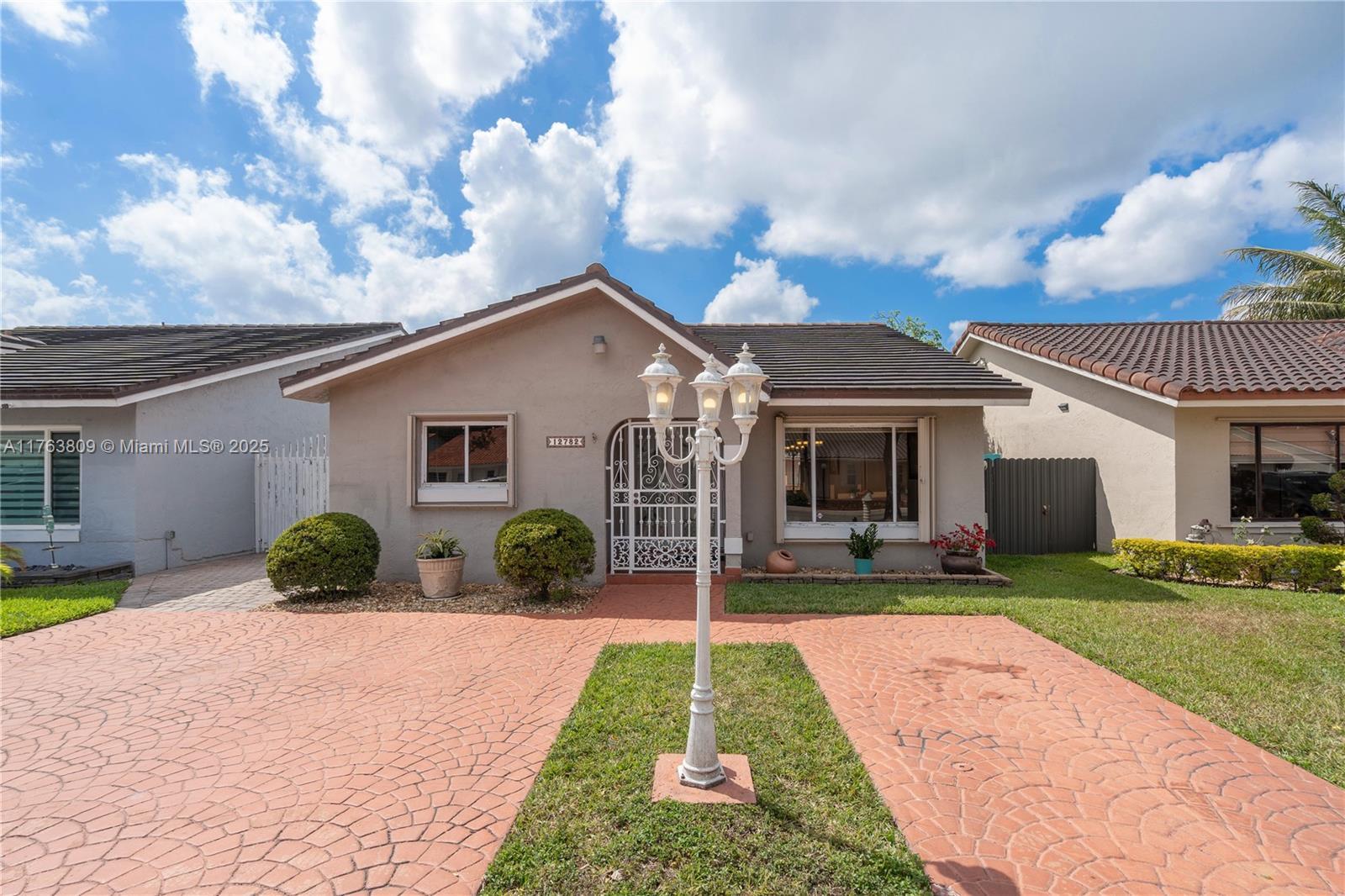 Picture of 12782 NW 103Rd Ave, Hialeah Gardens, FL 33018