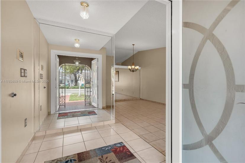 Picture of 12782 NW 103Rd Ave, Hialeah Gardens FL 33018