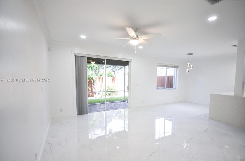 Picture of 5169 Stagecoach Dr # 5169, Coconut Creek FL 33073