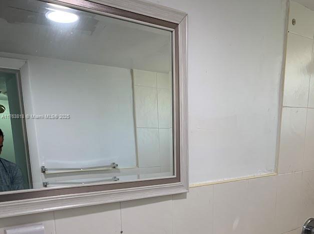 Picture of 1370 NE 119Th St # 137003, Miami FL 33161