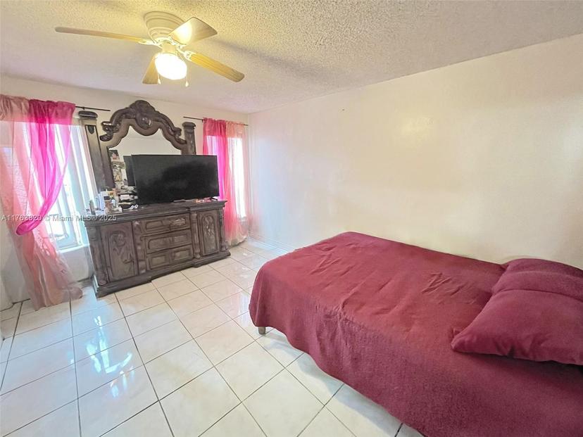 Picture of 2800 NW 56Th Ave # B207, Lauderhill FL 33313
