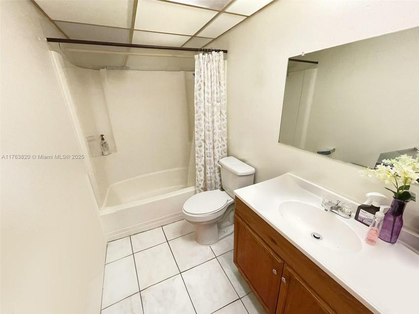Picture of 2800 NW 56Th Ave # B207, Lauderhill FL 33313