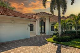 Picture of 800 NW 115Th Ave, Plantation, FL 33325
