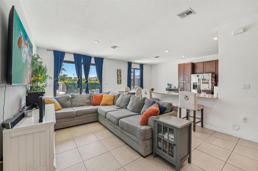 Picture of 10850 SW 235Th Ln, Homestead FL 33032