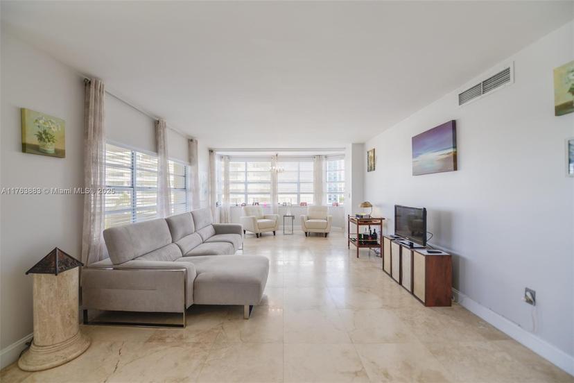 Picture of 1985 S Ocean Dr # 6F, Hallandale Beach FL 33009