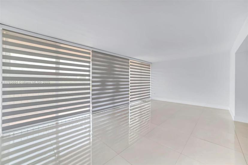 Picture of 9240 Fontainebleau Blvd # 505, Miami FL 33172