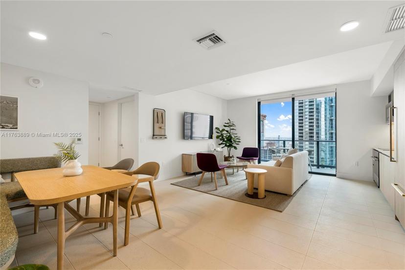 Picture of 601 NE 1St Av # 2601, Miami FL 33132