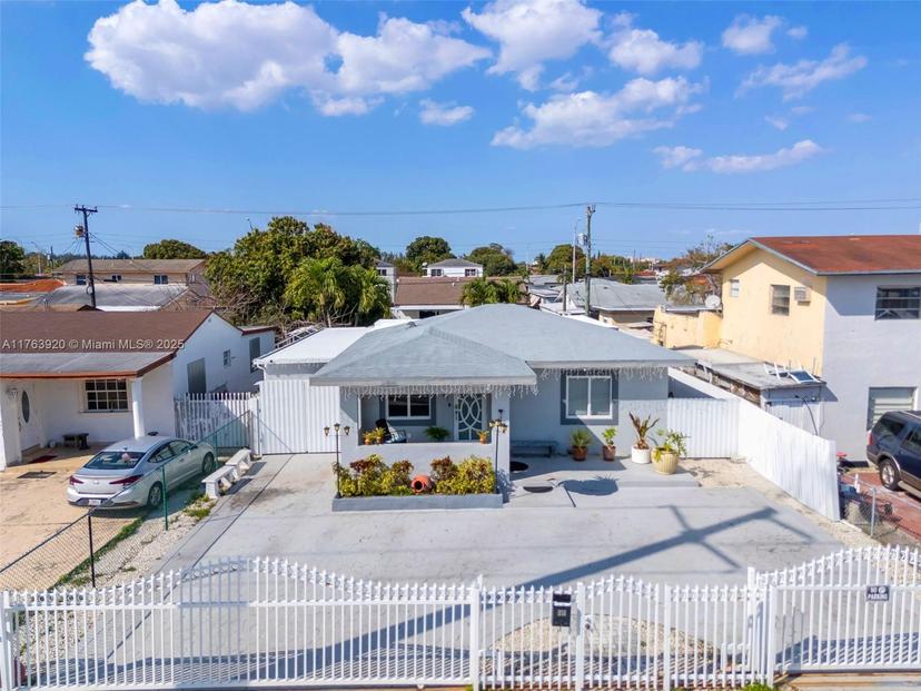 Picture of 351 E 13Th St, Hialeah FL 33010