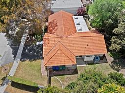 Picture of 11240 SW 114Th Ct, Miami, FL 33176