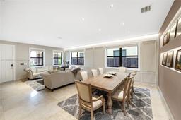 Picture of 9835 NW 86Th Ter, Doral, FL 33178