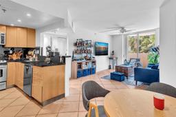 Picture of 1621 Bay Rd # 406, Miami Beach, FL 33139
