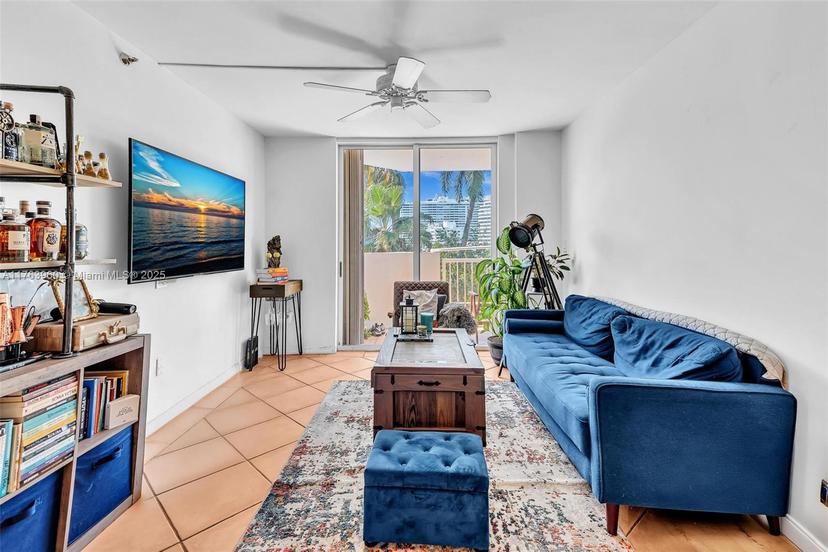 Picture of 1621 Bay Rd # 406, Miami Beach FL 33139