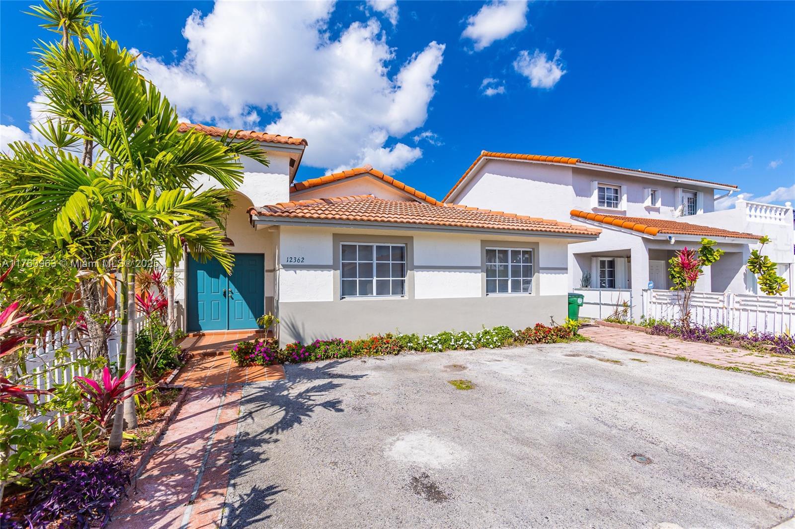 Picture of 12362 NW 98Th Pl, Hialeah Gardens, FL 33018