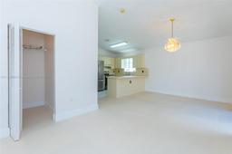 Picture of 12362 NW 98Th Pl, Hialeah Gardens, FL 33018