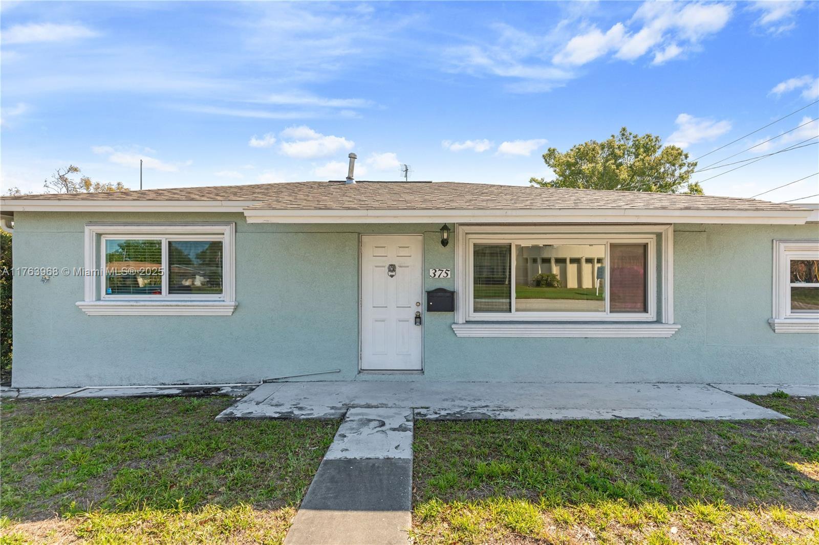 Picture of 375 58Th St N, St Petersburg, FL 33710