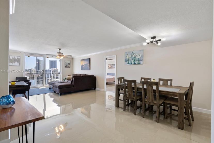Picture of 427 Golden Isles Dr # 12I, Hallandale Beach FL 33009