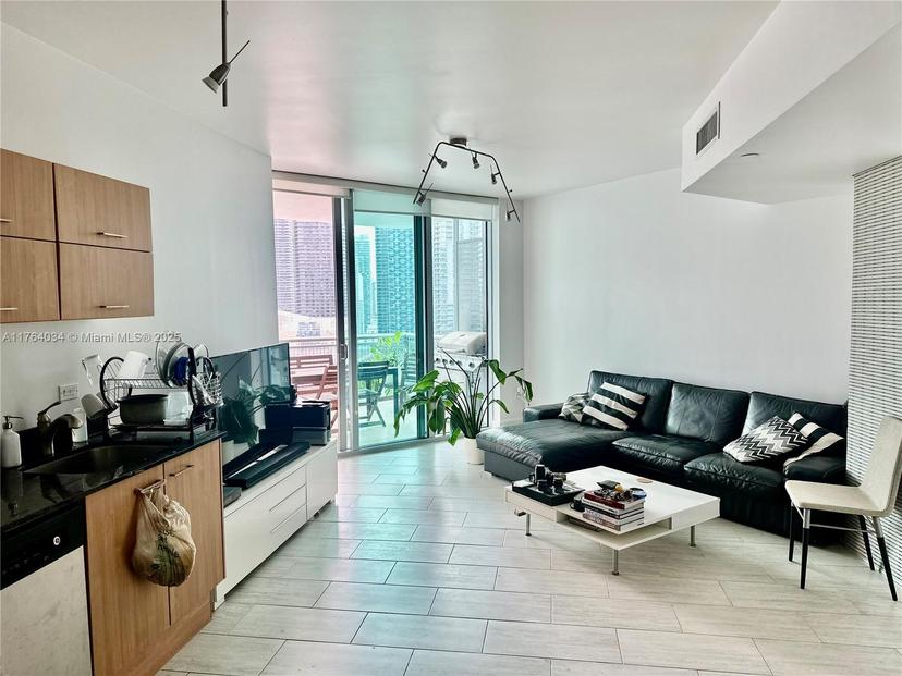 Picture of 350 S Miami Ave # 2712, Miami FL 33130