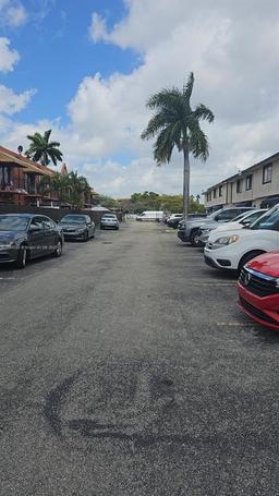 Picture of 8430 NW 8Th St # A11, Miami, FL 33126