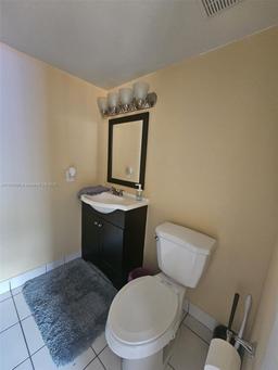 Picture of 8430 NW 8Th St # A11, Miami, FL 33126