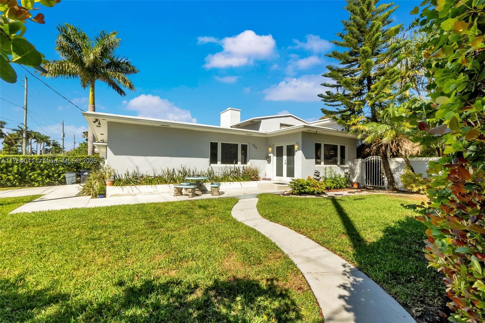 Picture of 625 94Th St, Surfside, FL 33154